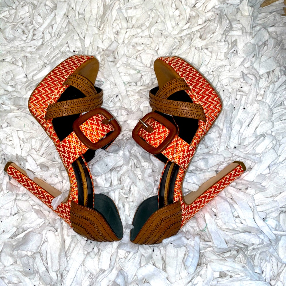 Rupert Sanderson heel